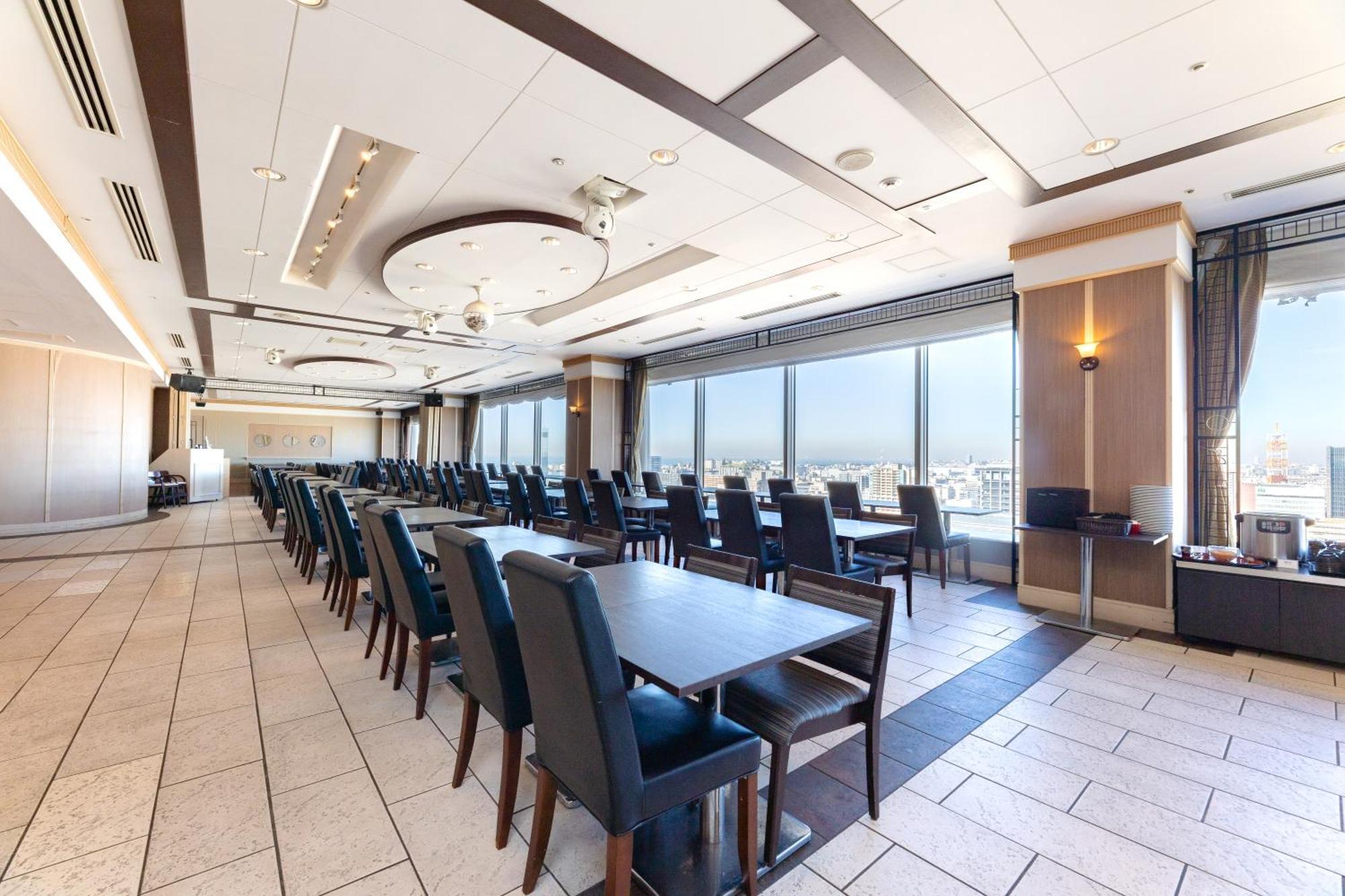 The Qube Hotel Чиба Екстериор снимка